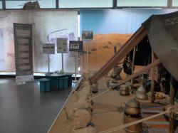 The installation is located right next to a Moroccan nomad tent Surrounding Area_Gender